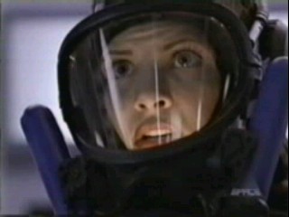 Janey alone with the alien - changed
