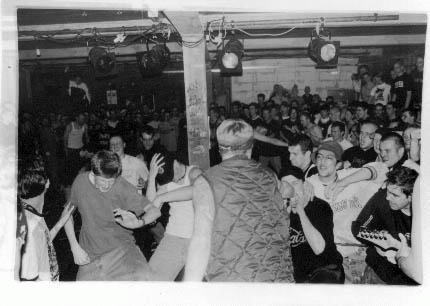 All Out War live at magasin4 !!!