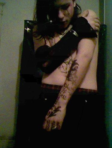 MetalFreakDDog   :op Cutie Pie