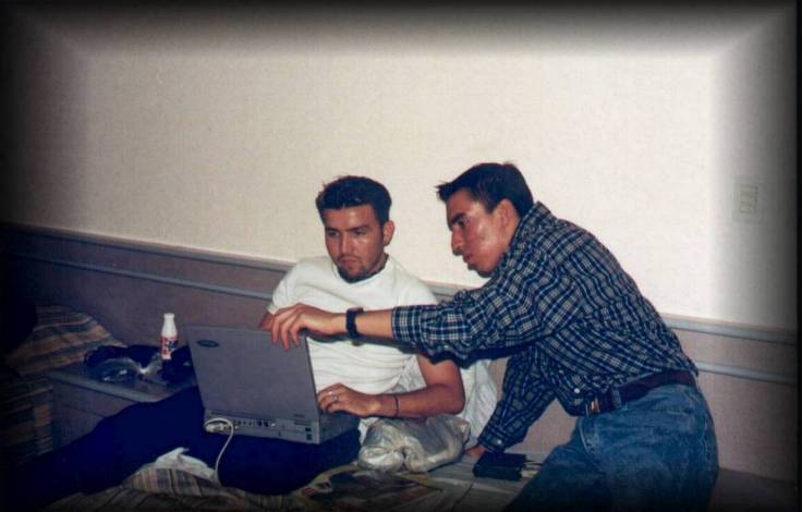 Navegando por la que sera la nueva pagina oficial de la banda, esta siendo hecha con macromedia