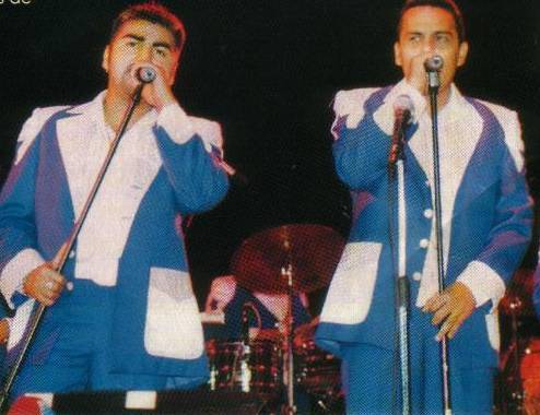 Los vocalistas dando lo mejor