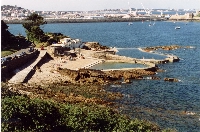 abathpool.jpg (47617 bytes)