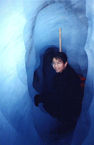 Glacier1.gif (89005 bytes)