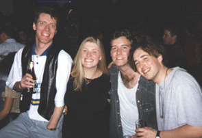 Helen_winning_shiniest_teeth_competition