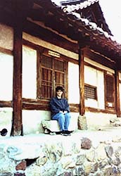 hahoe_house.JPG (20010 bytes)