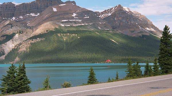 NumTiJah Lodge on the lake
