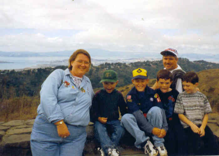 cub scouts on the trail up Wildcat Peak in Tilden Park, a stop to view a snake we passed on the way