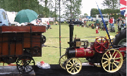 Model tractor