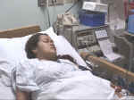Hospital feeling good.JPG (63199 bytes)