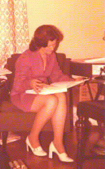 ymom.bmp (77638 bytes)