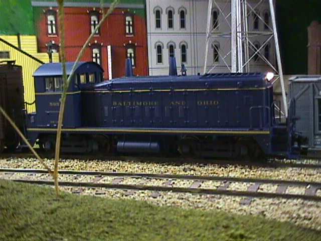 B&O SW9, number 595, crossing Watts Branch.