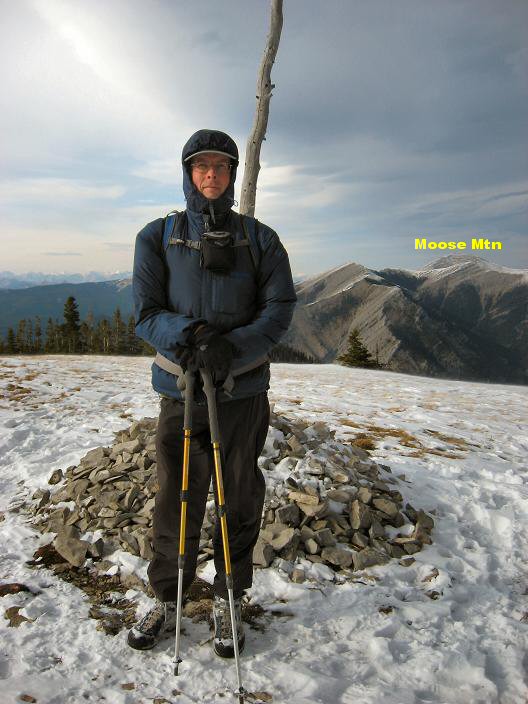 A sojourner and stranger on the summit - Prairie Mountain
