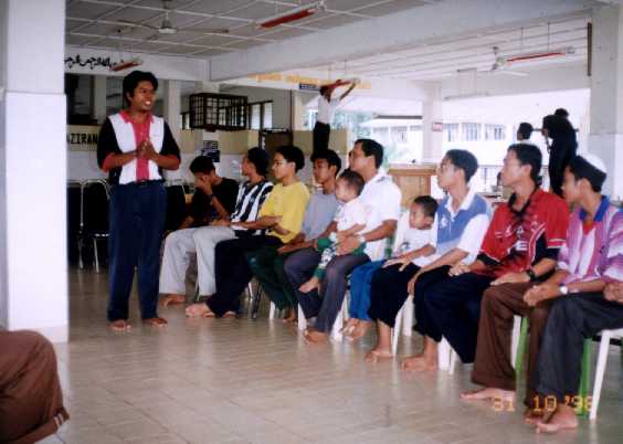 aminudin4.JPG (26342 bytes)